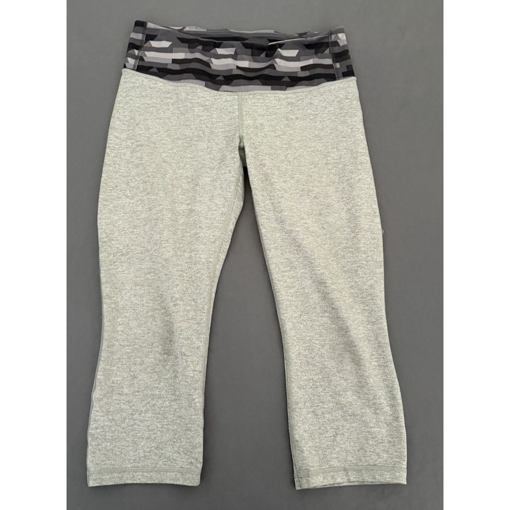 Patagonia Cropped Capri Leggings Womens‎ Size Medium Gray Heathered Mid Rise